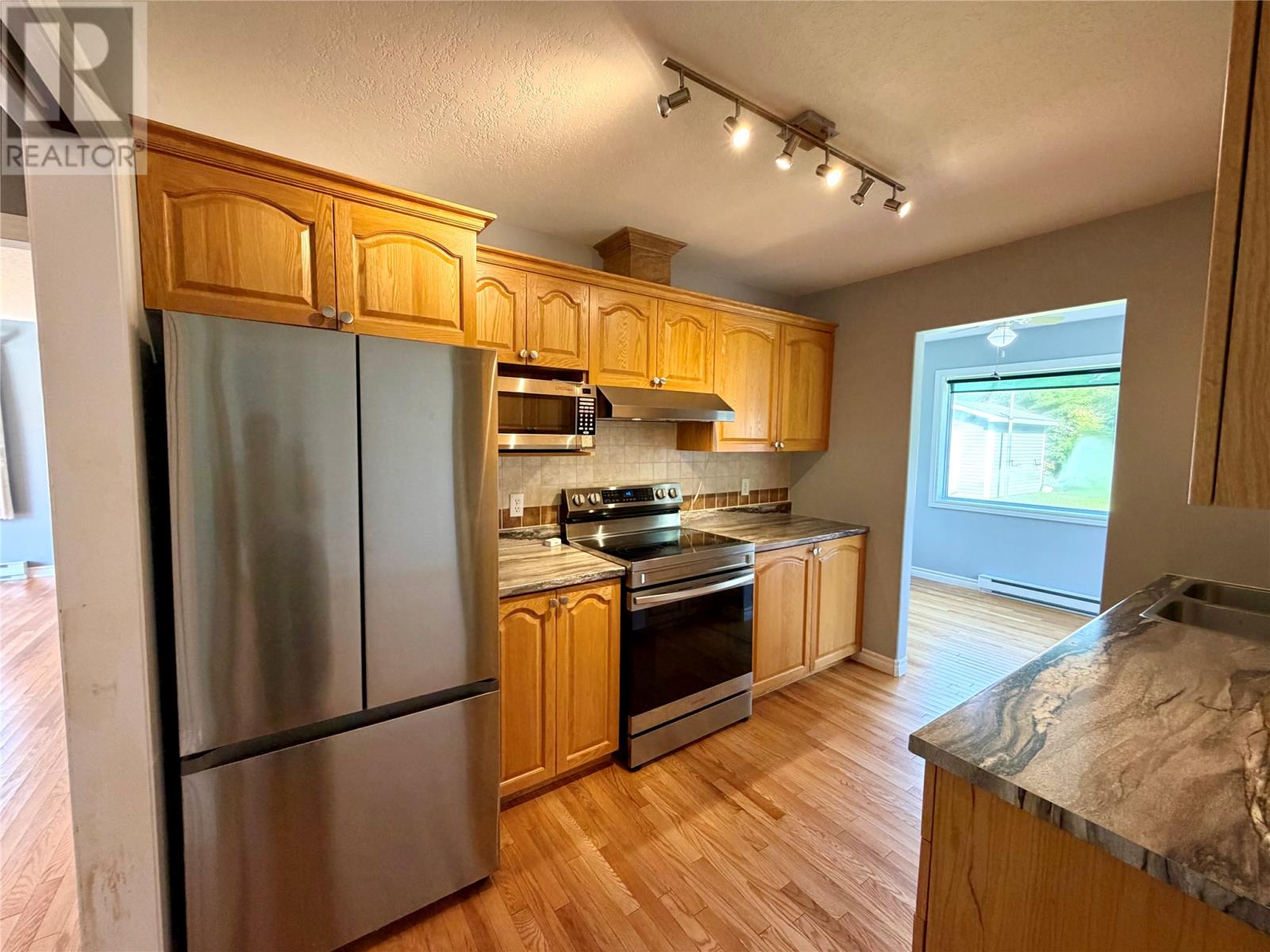 24 Millennium Drive, Kippens — photo 8