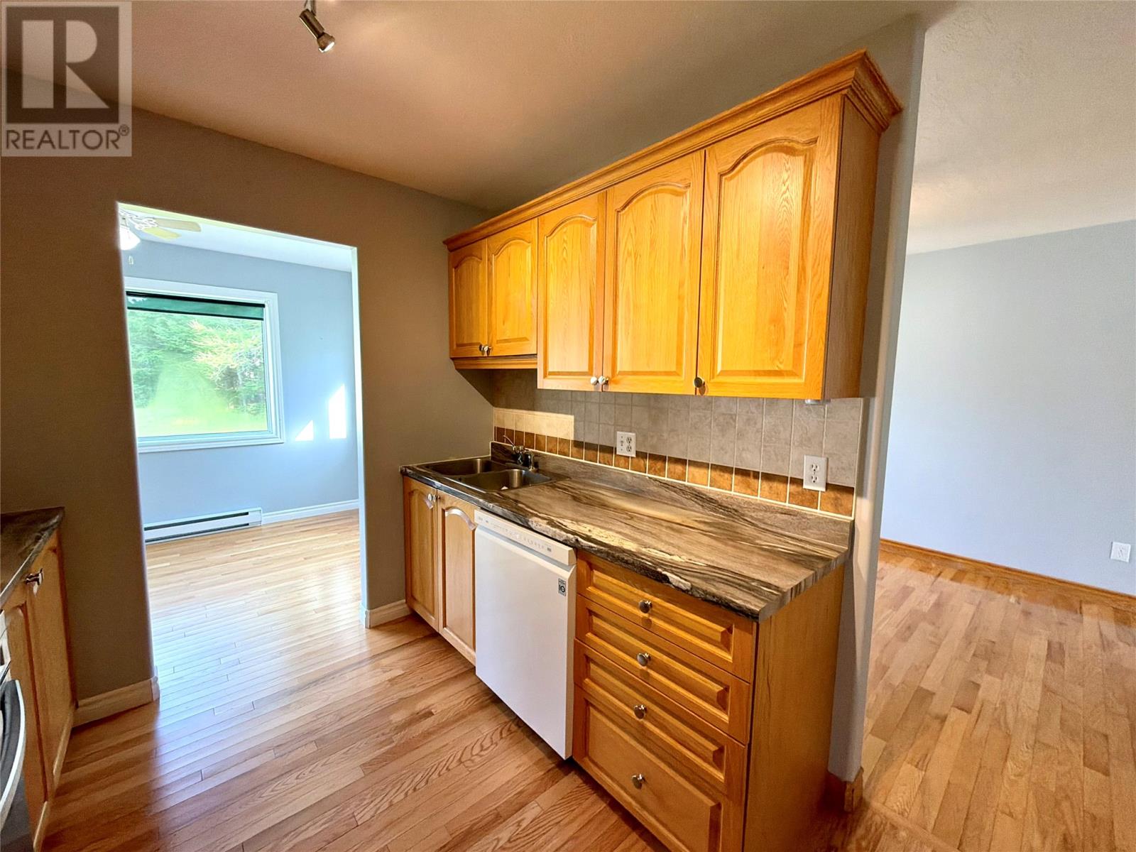 24 Millennium Drive, Kippens — photo 9