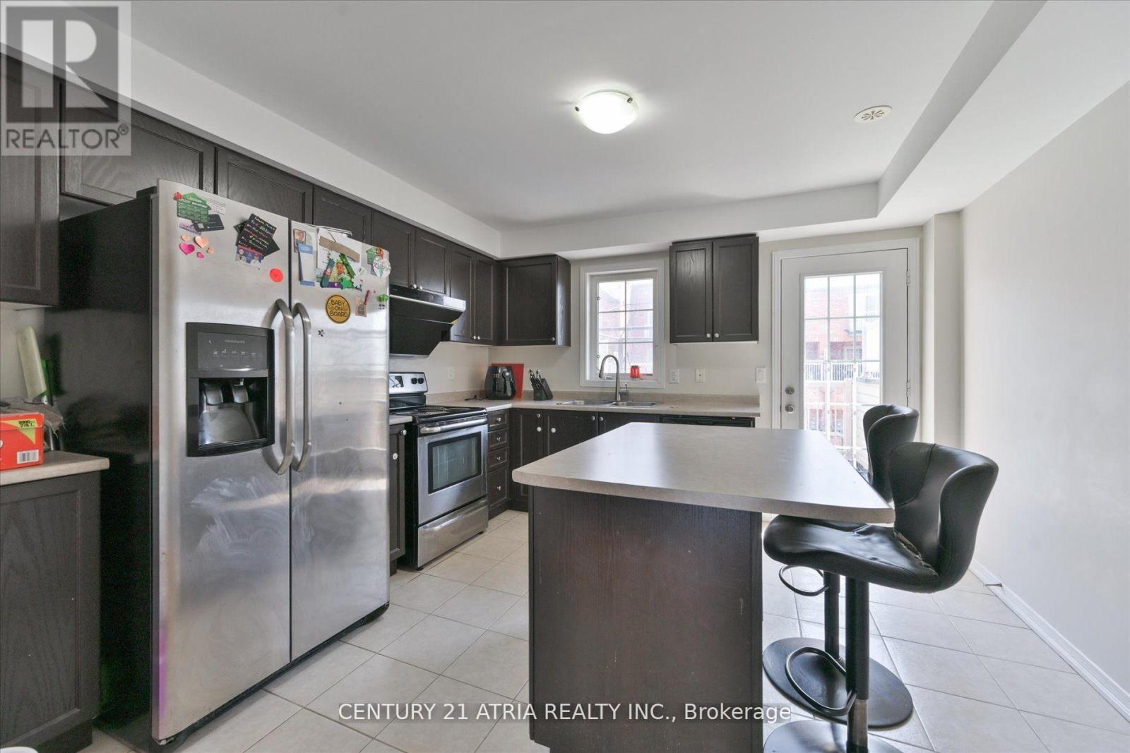 5245 Major Mackenzie Drive E, Markham, Ontario  L6C 0N3 - Photo 12 - N13725770