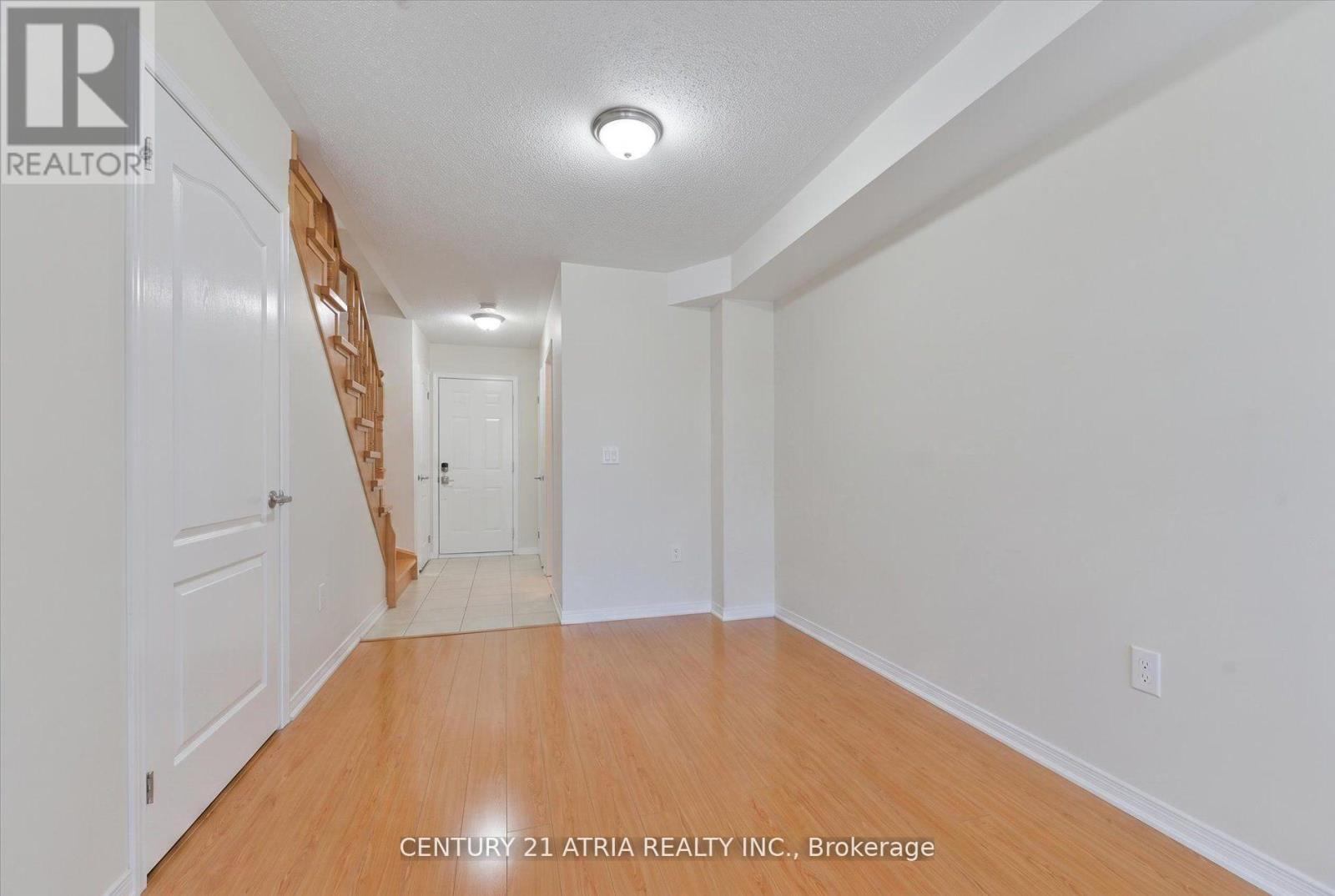 5245 Major Mackenzie Drive E, Markham, Ontario  L6C 0N3 - Photo 4 - N13725770