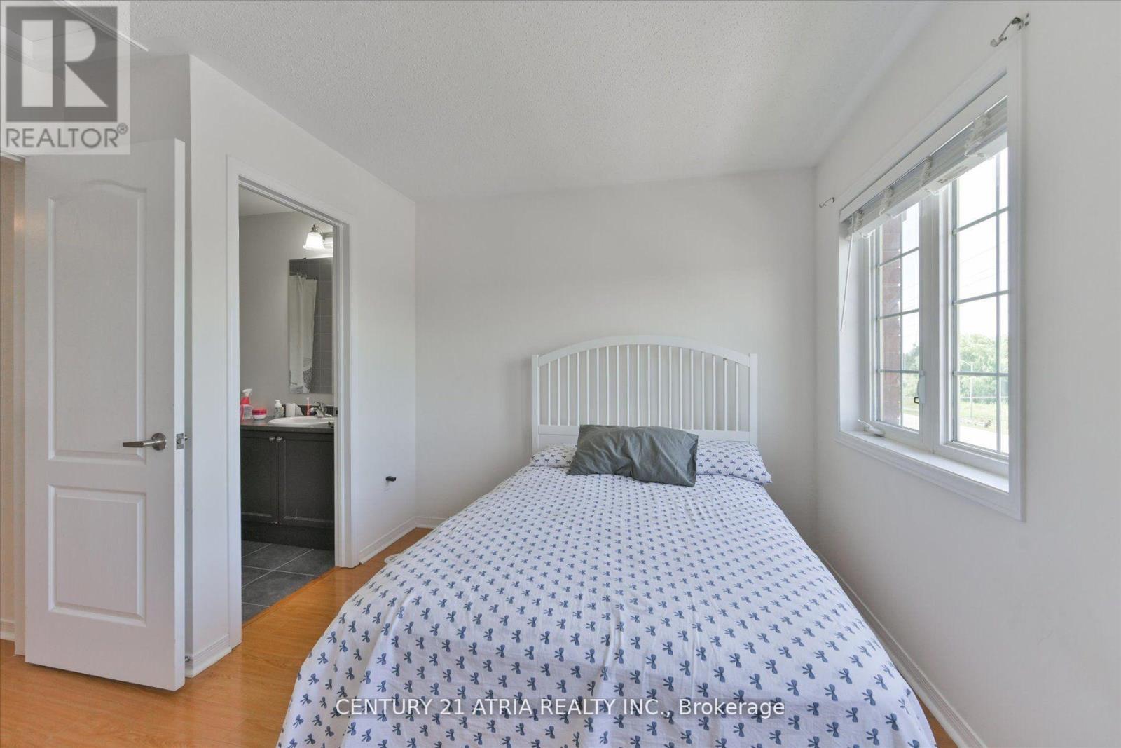 5245 Major Mackenzie Drive E, Markham, Ontario  L6C 0N3 - Photo 18 - N13725770