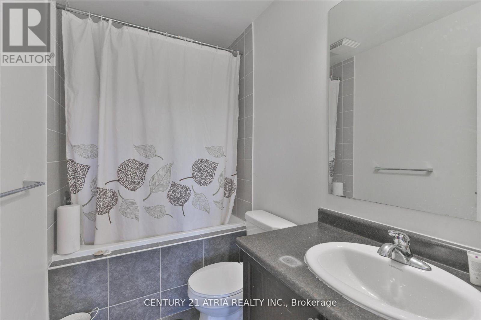 5245 Major Mackenzie Drive E, Markham, Ontario  L6C 0N3 - Photo 19 - N13725770