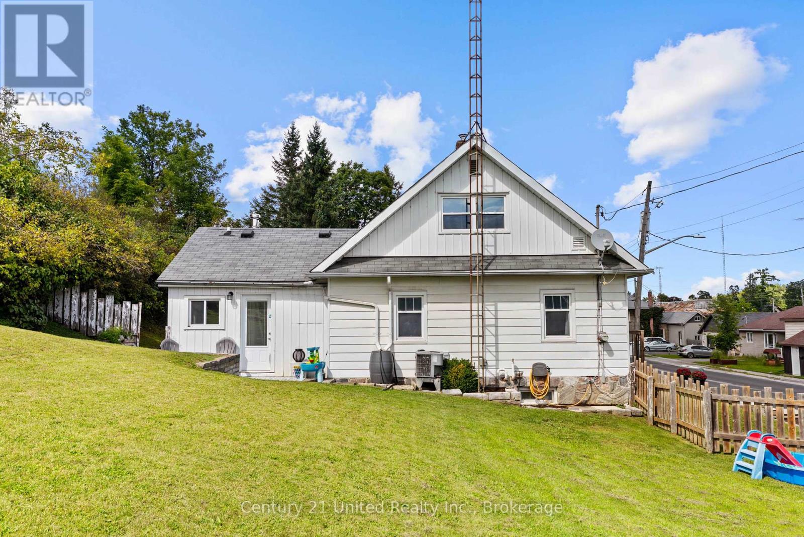 882 Peterborough Street, Douro-Dummer, Ontario  K0L 3A0 - Photo 26 - X13730580