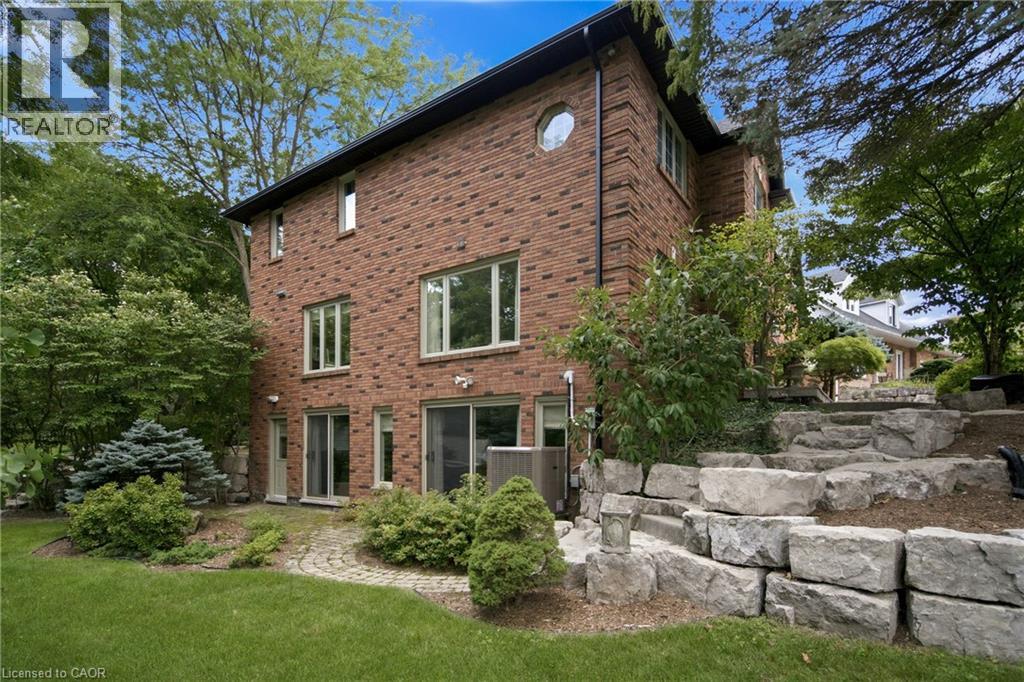 373 Brookview Court, Ancaster, Ontario  L9G 4E6 - Photo 48 - 40814897