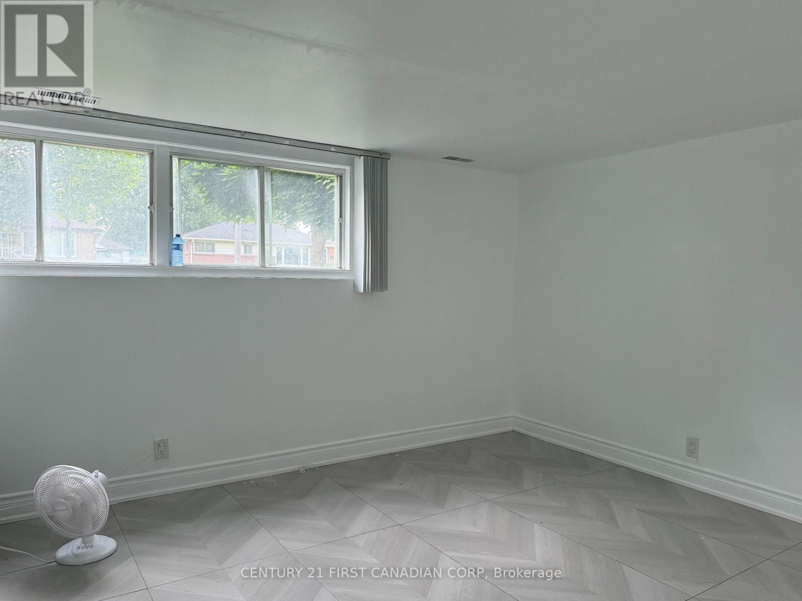 1 - 228 Burnside Drive, London East, Ontario  N5V 1B9 - Photo 3 - X13730558