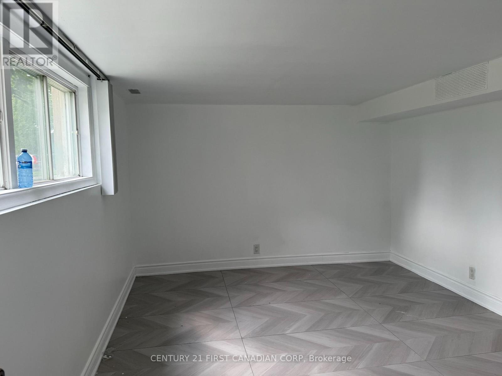 1 - 228 Burnside Drive, London East, Ontario  N5V 1B9 - Photo 4 - X13730558
