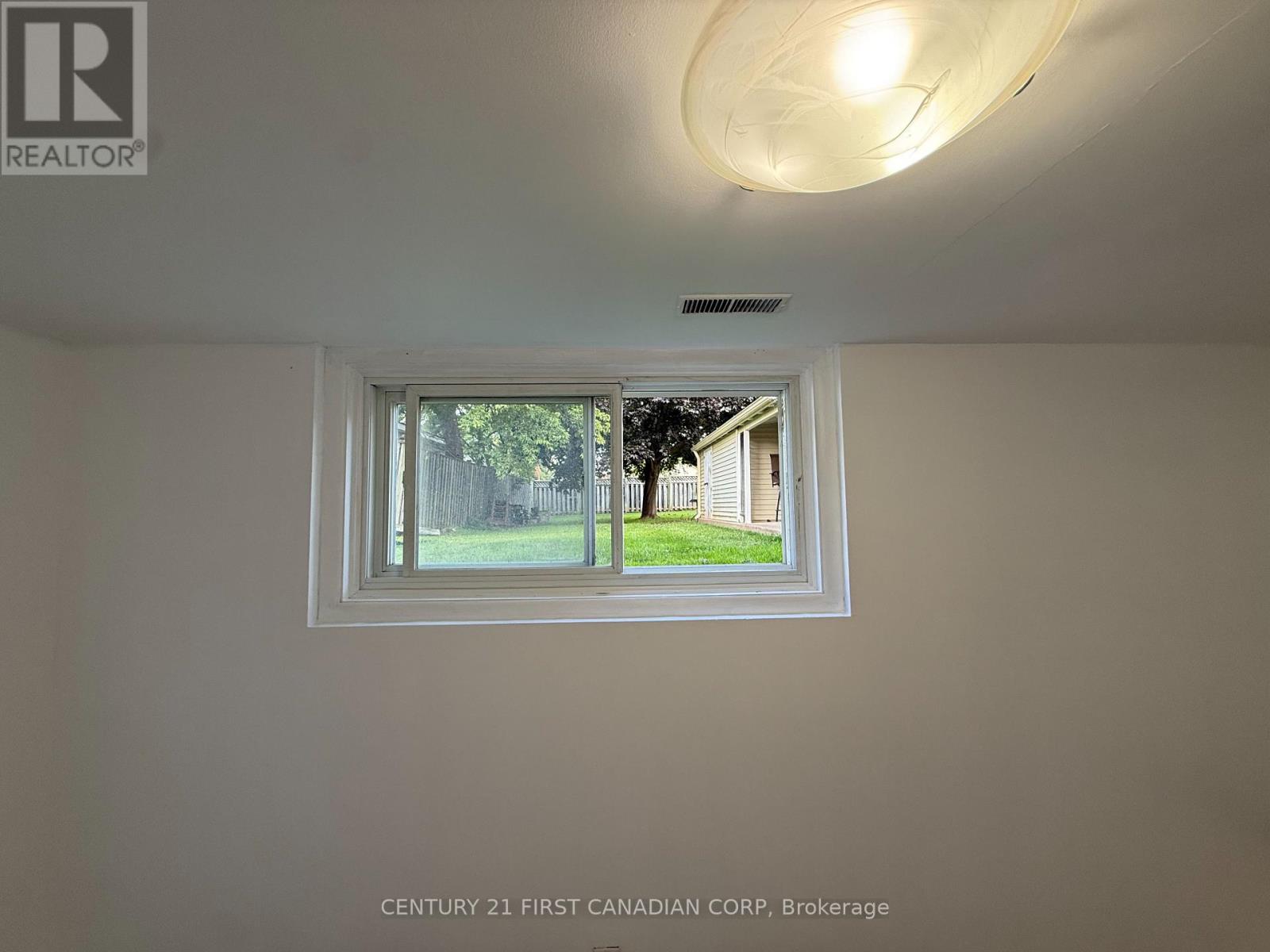 1 - 228 Burnside Drive, London East, Ontario  N5V 1B9 - Photo 9 - X13730558