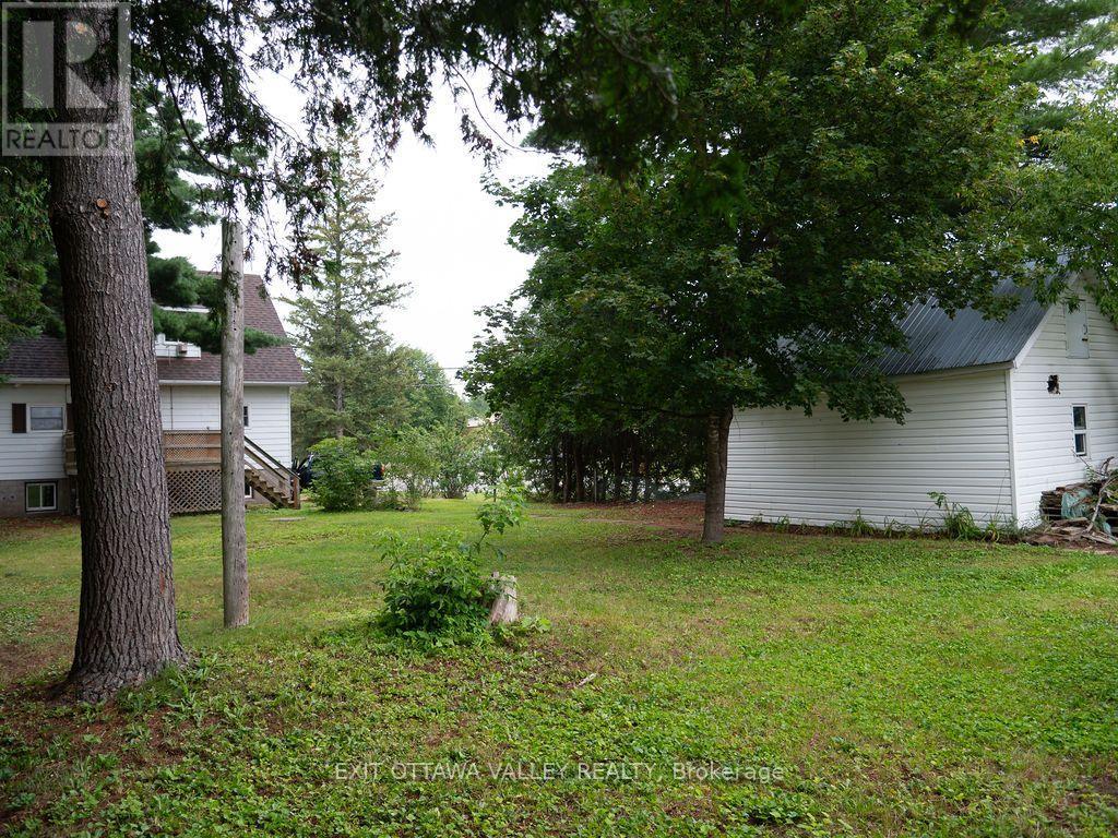 400 Boundary Road E, Pembroke, Ontario  K8A 6K7 - Photo 41 - X13730442
