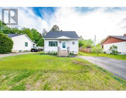 14 SUMMIT STREET, Deep River, Ontario