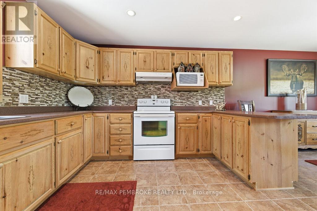 208 Red Fox Trail, Head, Ontario  K0J 2K0 - Photo 10 - X13730510