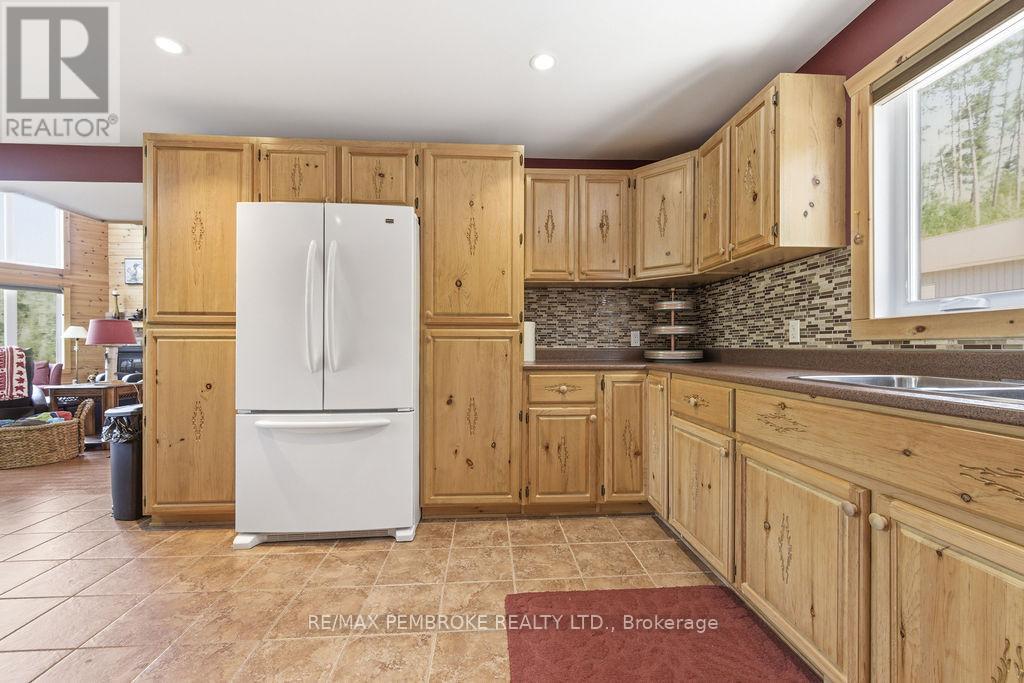 208 Red Fox Trail, Head, Ontario  K0J 2K0 - Photo 12 - X13730510