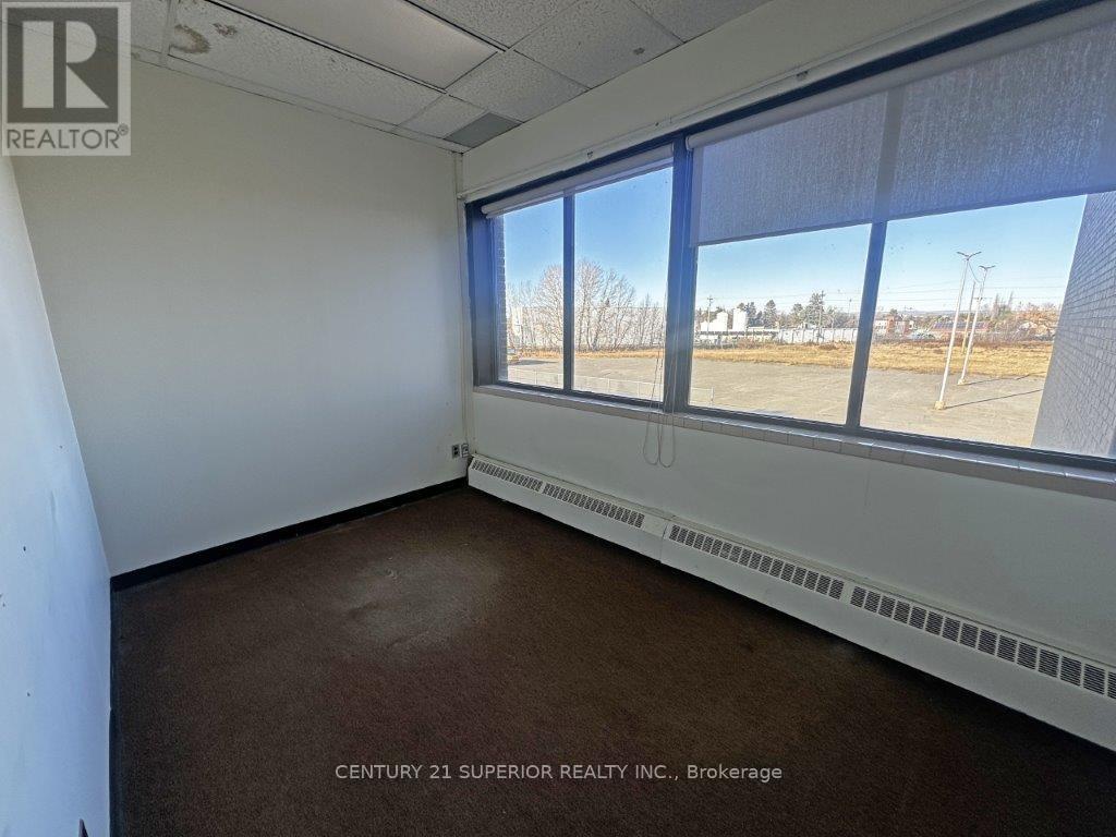 1805 Arthur Street, Thunder Bay, Ontario  P7E 2R6 - Photo 35 - X13239134