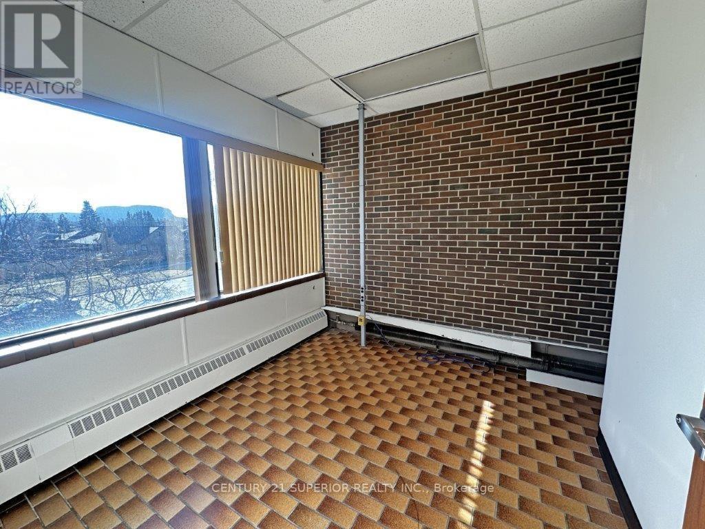 1805 Arthur Street, Thunder Bay, Ontario  P7E 2R6 - Photo 37 - X13239134