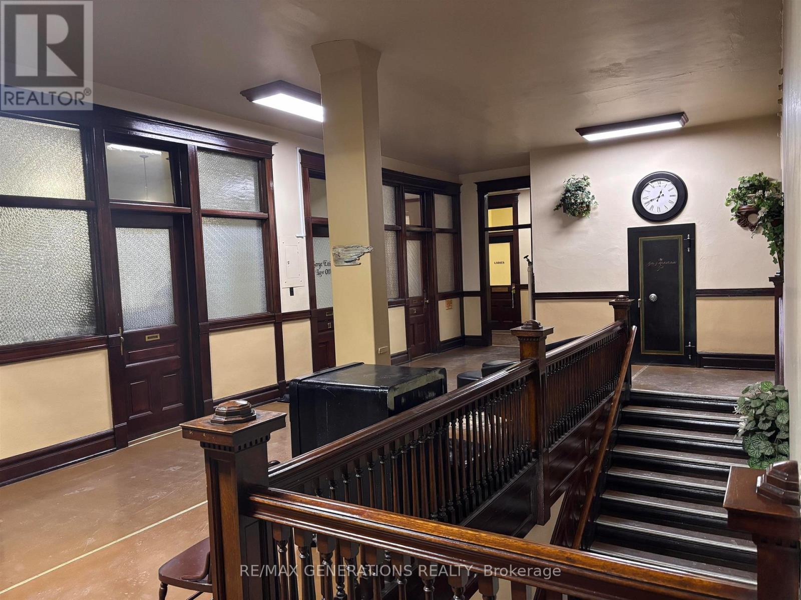 317 Victoria Avenue E, Thunder Bay, Ontario  P7C 1A4 - Photo 11 - X13244008