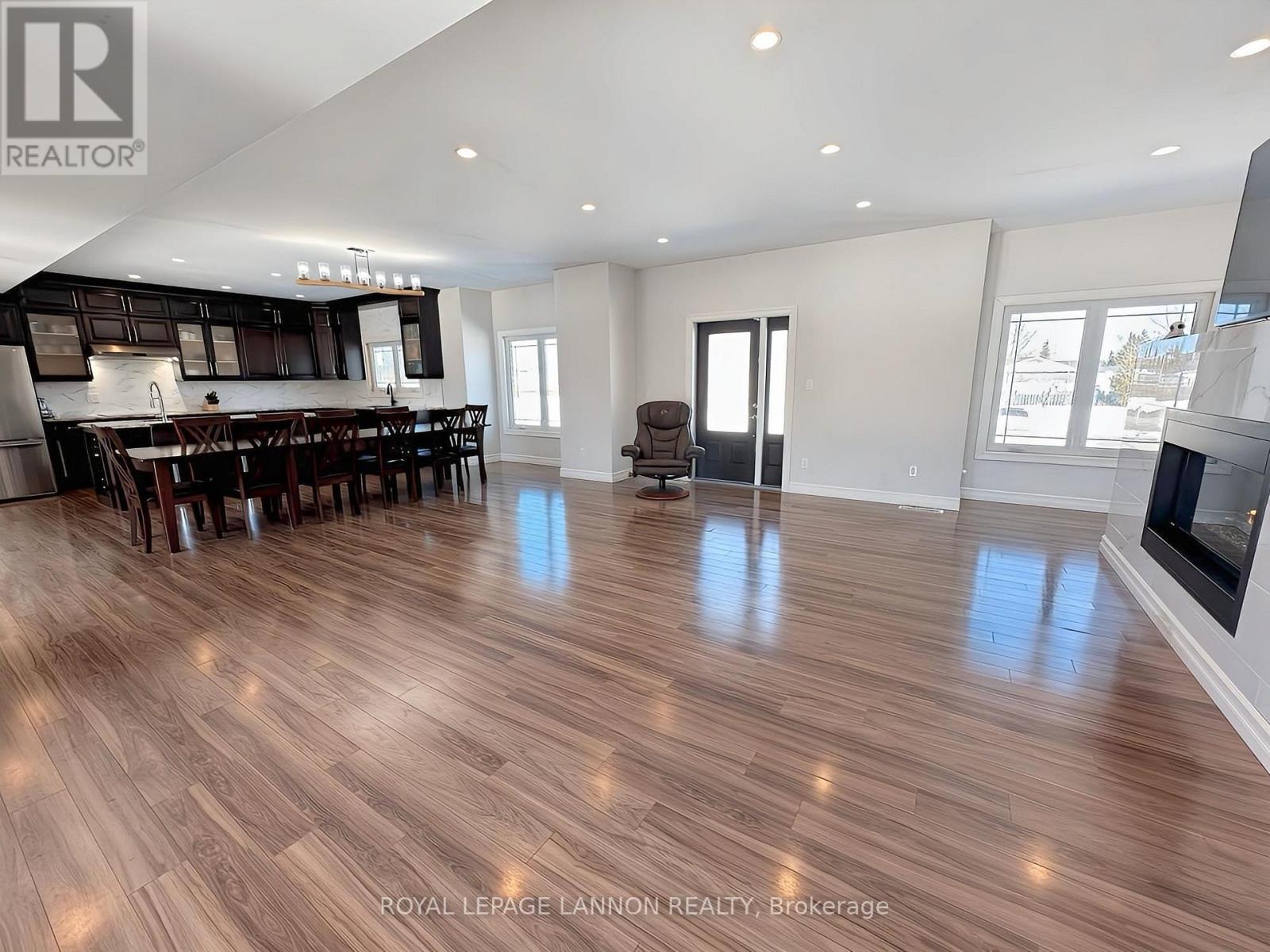 123 Christie Place, Greenstone, Ontario  P0T 1M0 - Photo 7 - X13244090