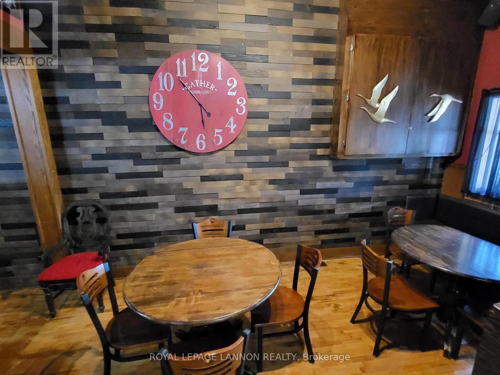 100+102+104 Third Avenue, Greenstone, Ontario  P0T 1M0 - Photo 6 - X13244242
