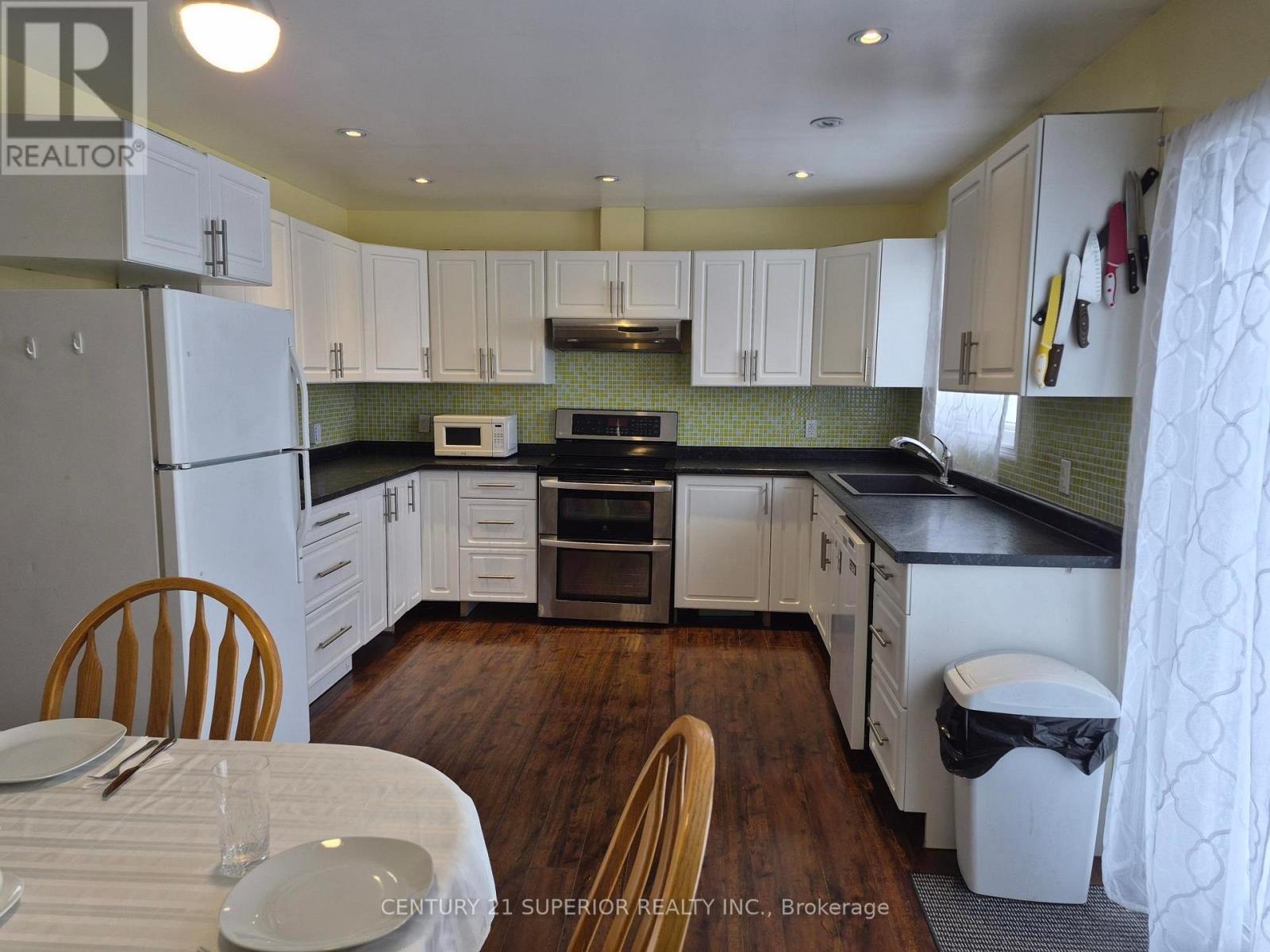 18 Lloyd Irwin Street, Marathon, Ontario  P0T 2E0 - Photo 11 - X13244578