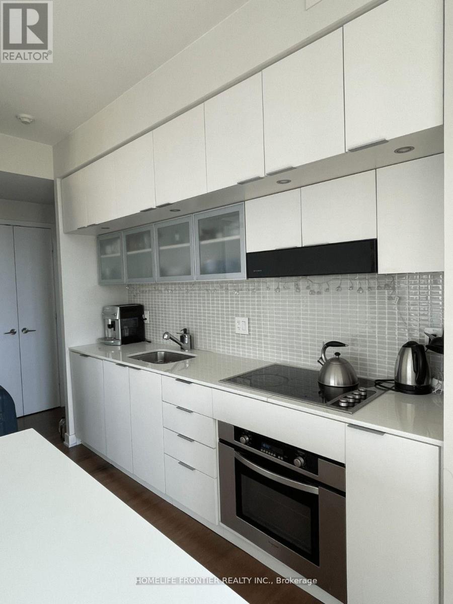 1803 - 110 Charles Street E, Toronto, Ontario  M4Y 1T5 - Photo 3 - C13730410