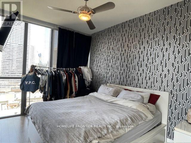 1803 - 110 Charles Street E, Toronto, Ontario  M4Y 1T5 - Photo 8 - C13730410