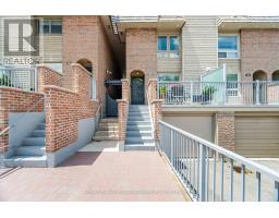 16 DUTCH MYRTLE WAY, Toronto, Ontario