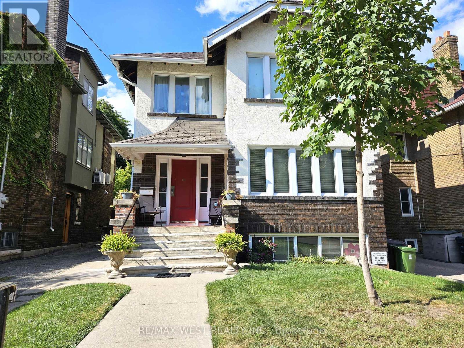 MAIN - 10 ORIOLE GARDENS