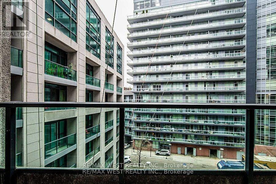 634 - 600 FLEET STREET
