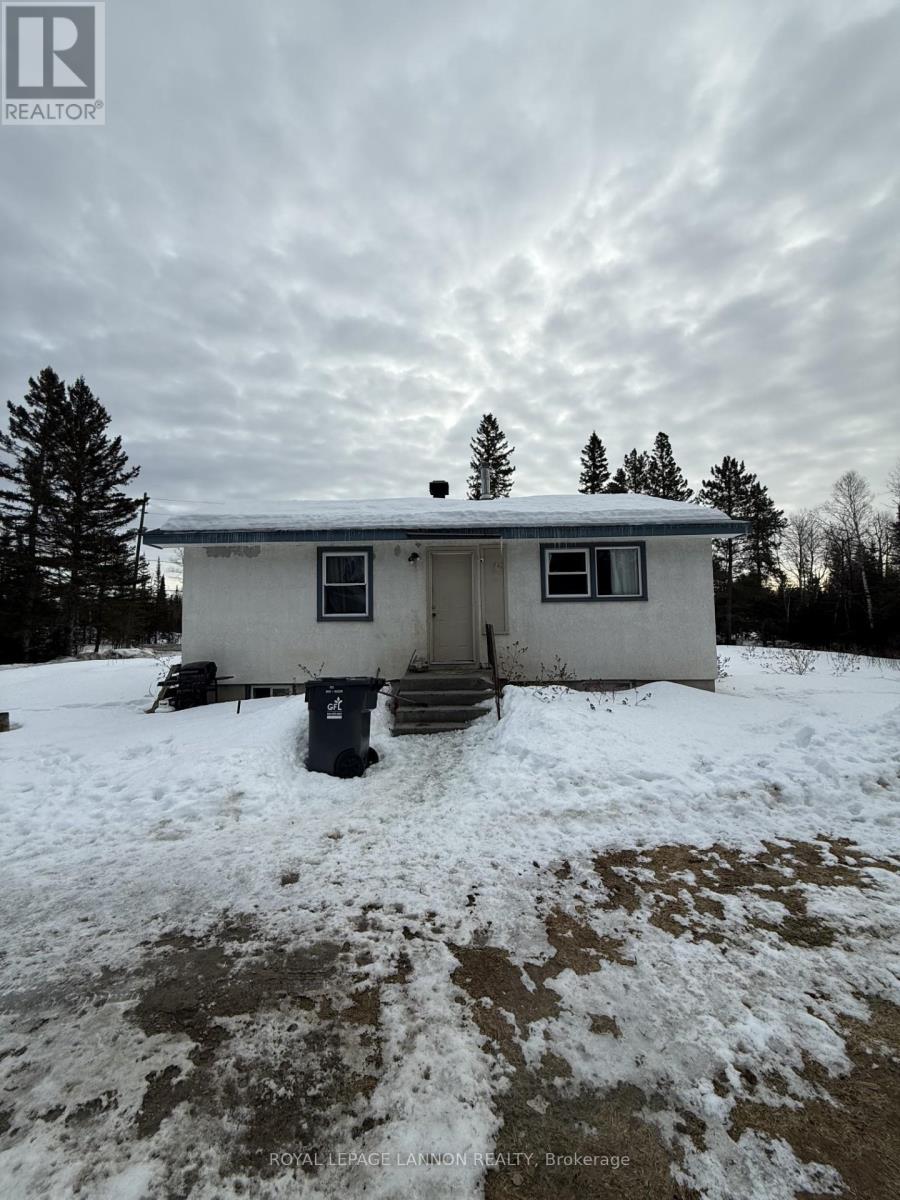 6407 Mapleward Road, Thunder Bay, Ontario  P7G 2K1 - Photo 2 - X13244658