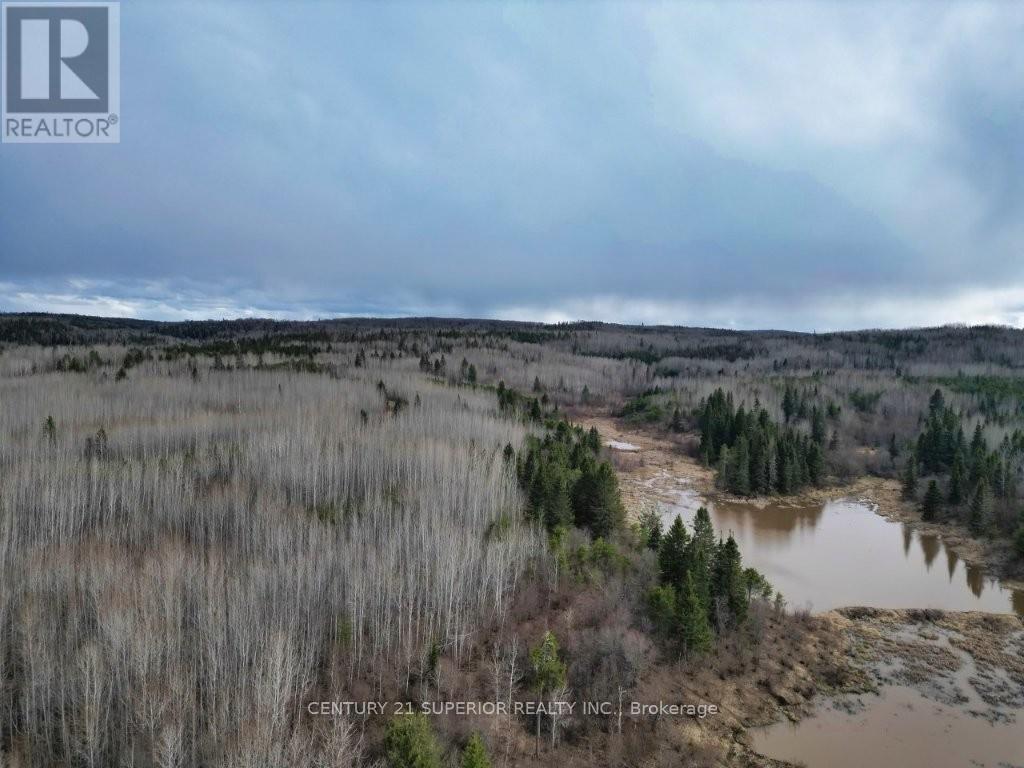 N 1/2 L 10 Centre Road, Thunder Bay Remote Area, Ontario  P0T 1X0 - Photo 17 - X13244858