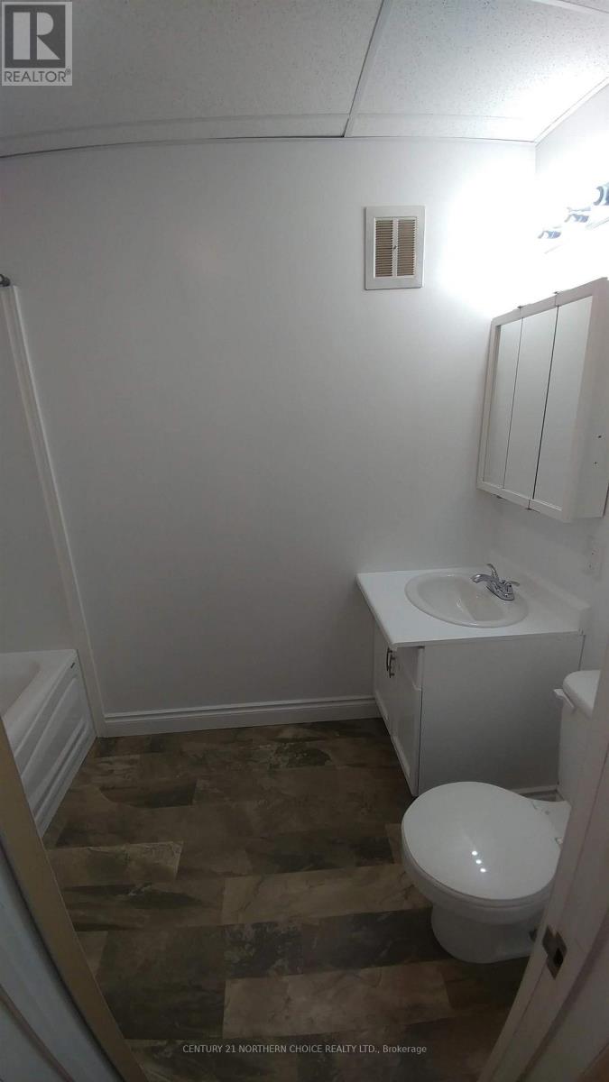 256-258 Scott Street, Fort Frances, Ontario  P9A 1G7 - Photo 19 - X13244874