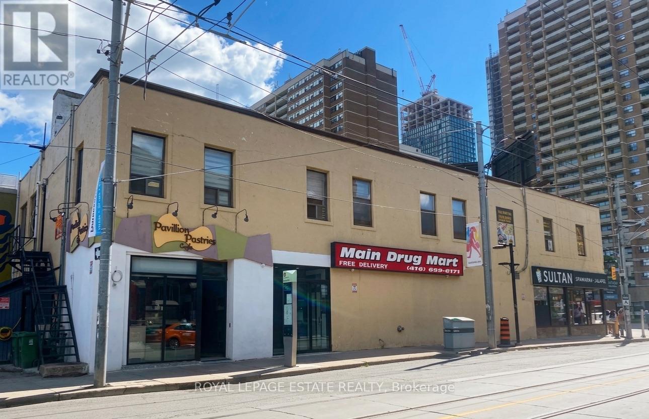 2558 Danforth Avenue, Toronto, Ontario  M4C 1L3 - Photo 3 - E13730448