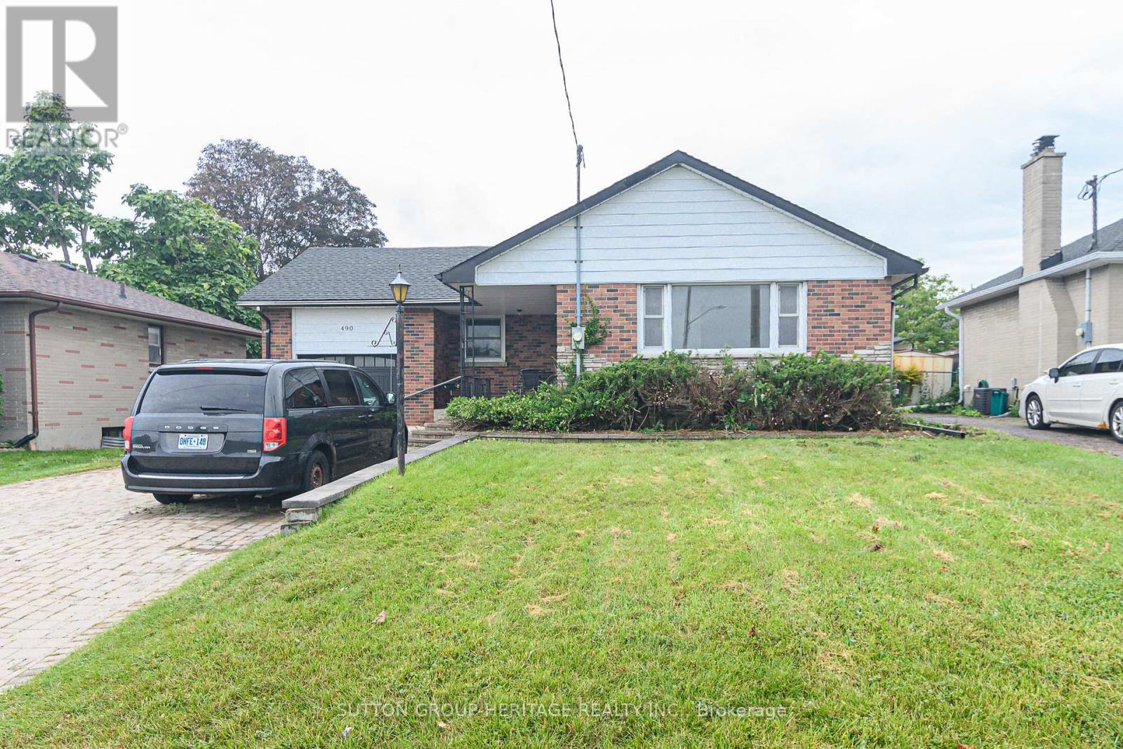 490 Milton Street, Oshawa, Ontario  L1H 6S5 - Photo 2 - E13730512
