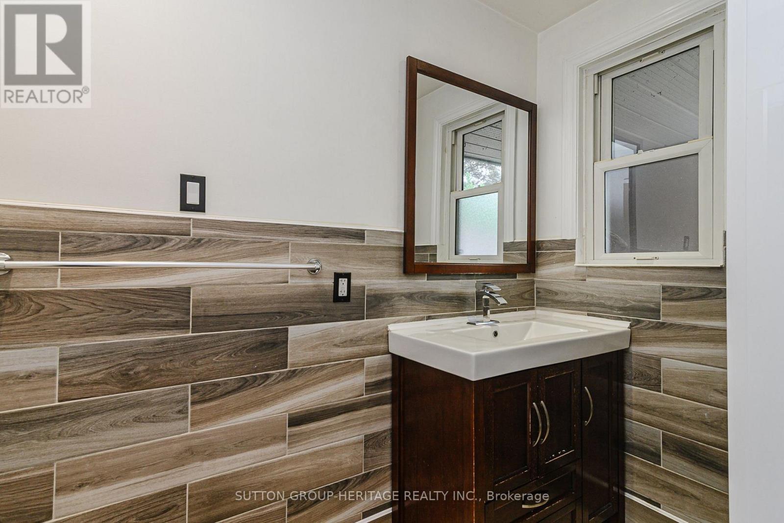 490 Milton Street, Oshawa, Ontario  L1H 6S5 - Photo 26 - E13730512