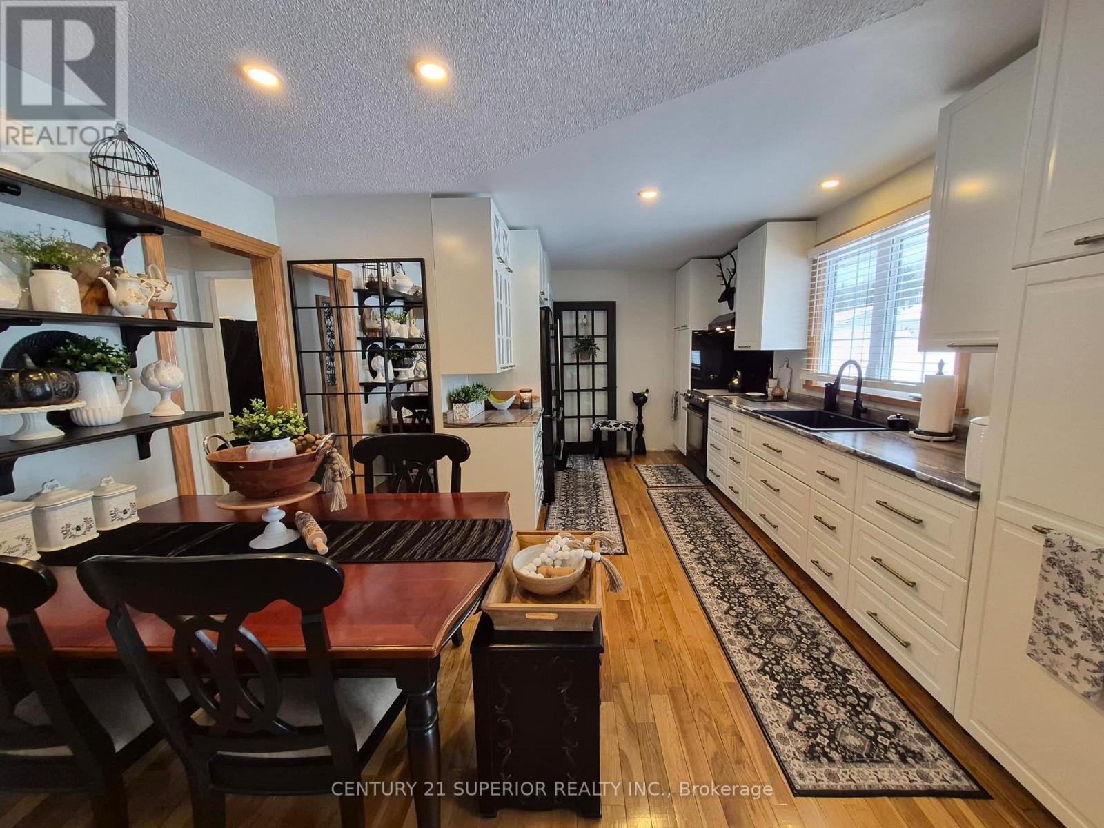 34 Redwing Ave, Manitouwadge, Ontario  P0T 2C0 - Photo 13 - X13244986
