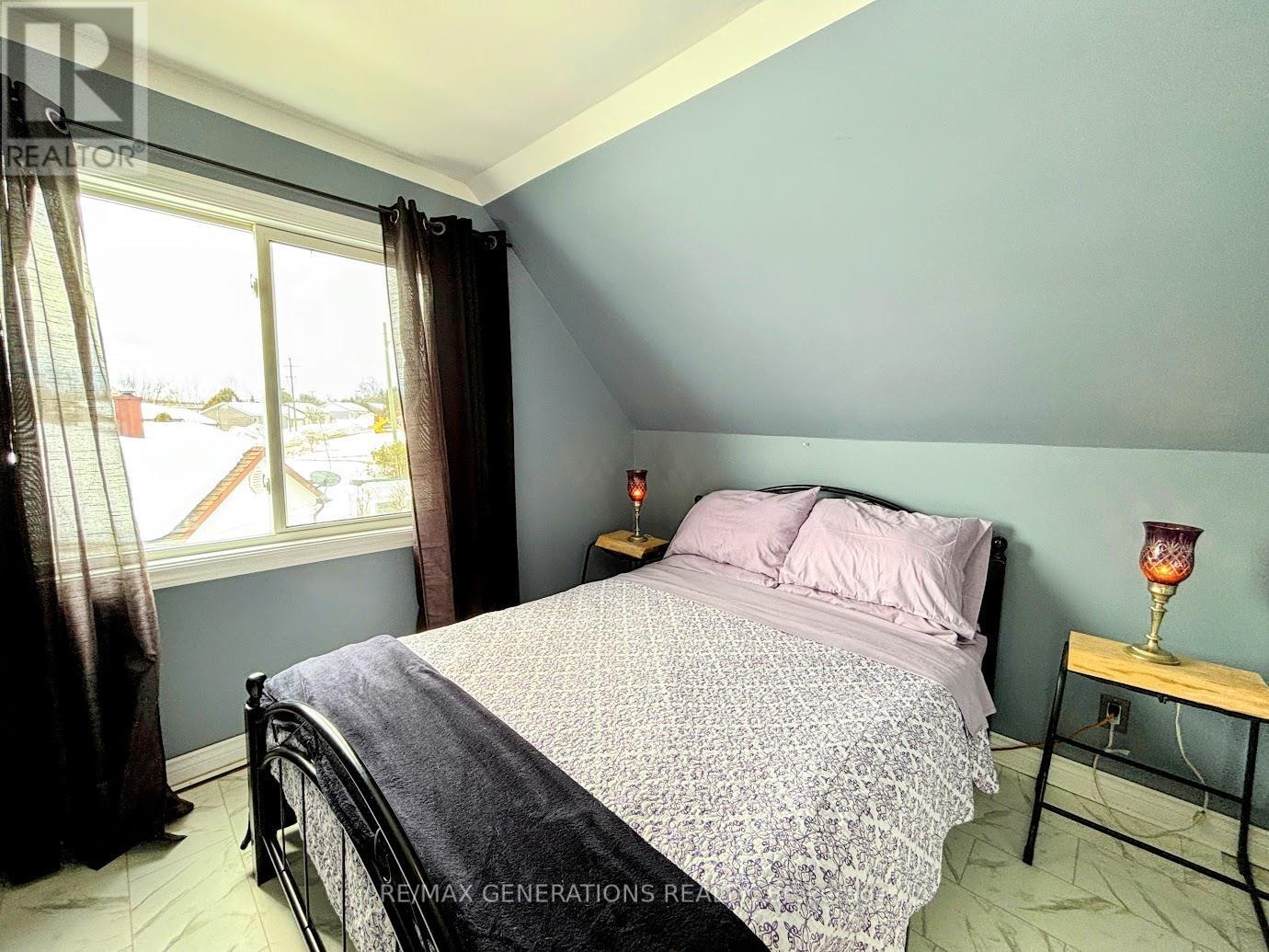 18 Swallow Drive, Manitouwadge, Ontario  P0T 2C0 - Photo 14 - X13245016