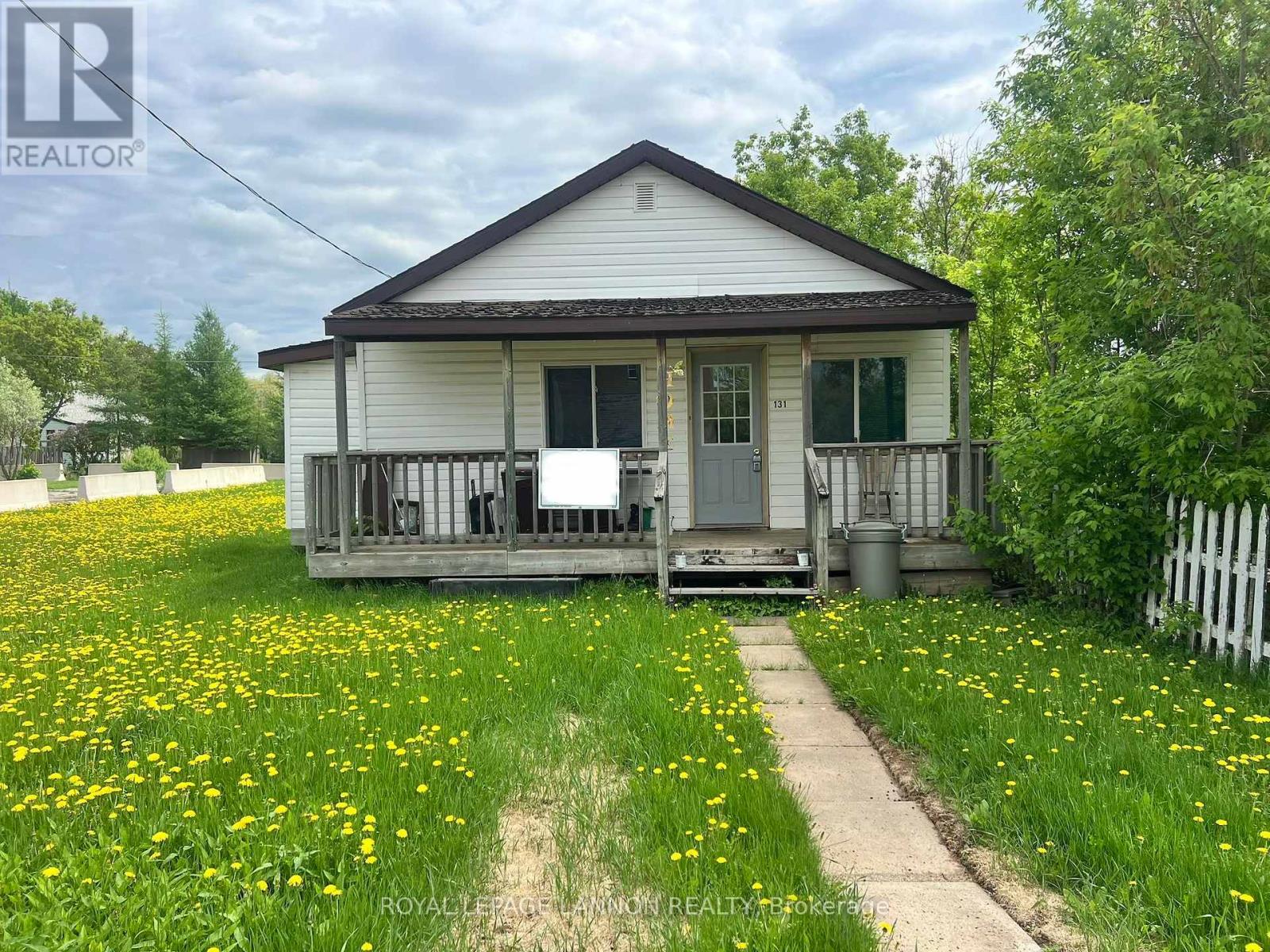 131 Burns Street, Atikokan, Ontario  P0T 1C0 - Photo 1 - X13245080
