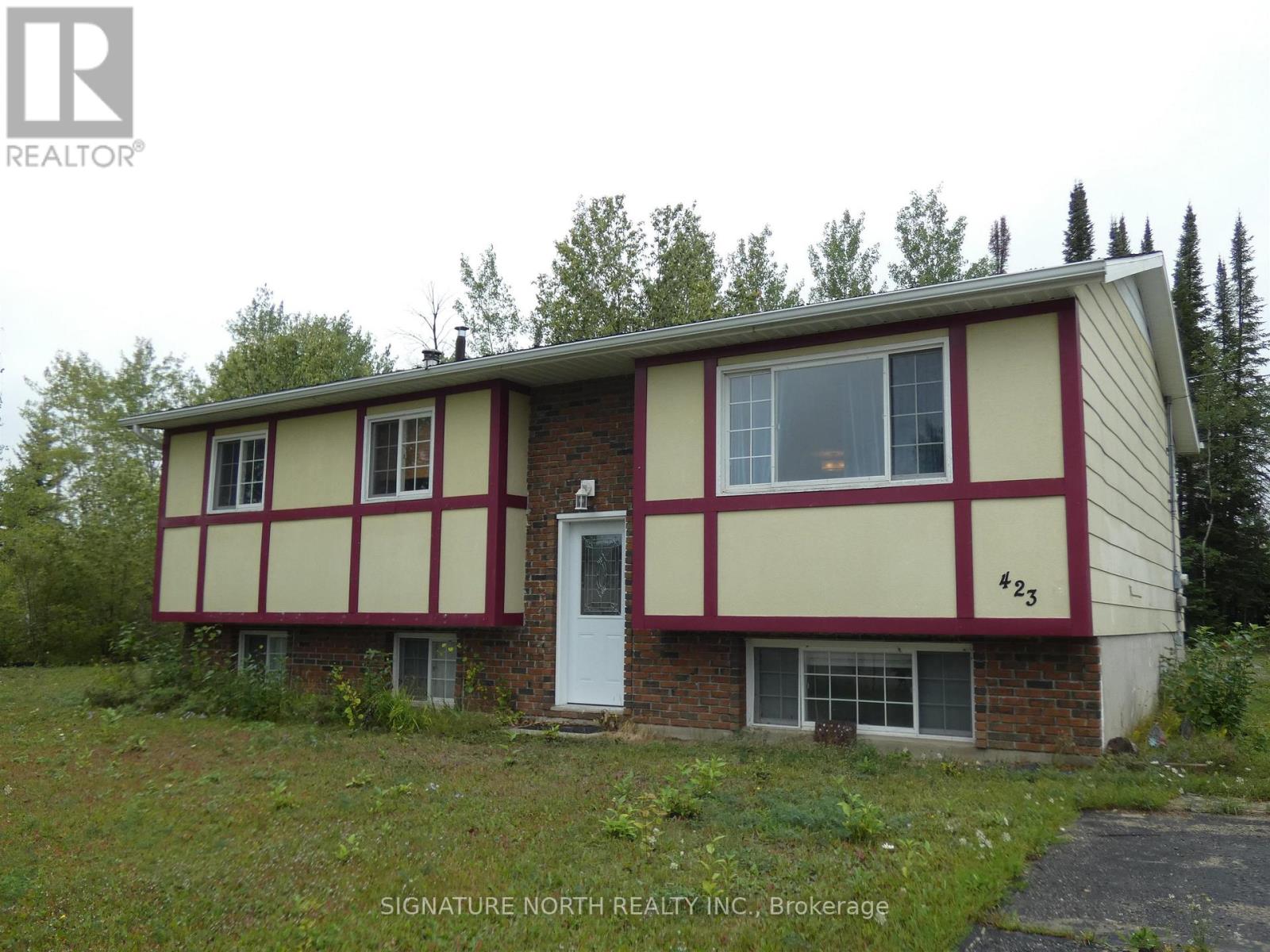 423 BIRCH CRESCENT, Greenstone, Ontario