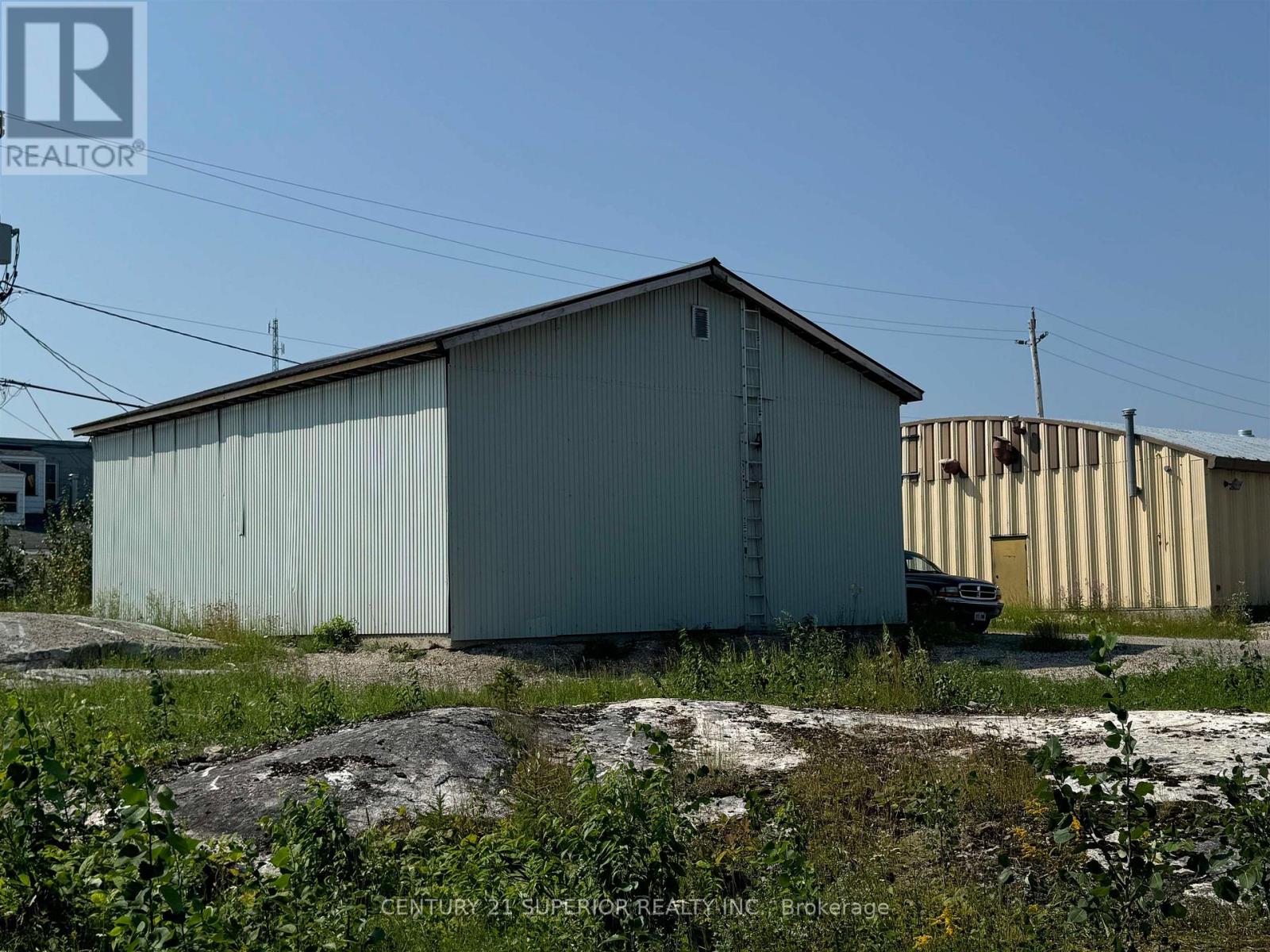 1 Barker Walk, Manitouwadge, Ontario  P0T 2C0 - Photo 11 - X13245266