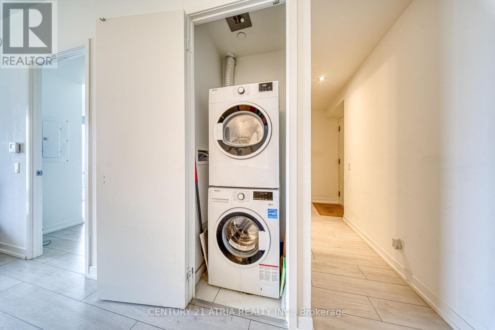 1811 - 950 Portage Parkway, Vaughan, Ontario  L4K 0J7 - Photo 19 - N13730444