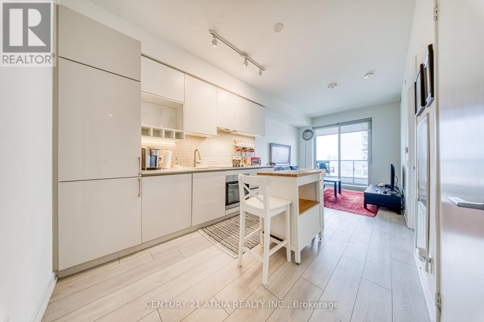 1811 - 950 Portage Parkway, Vaughan, Ontario  L4K 0J7 - Photo 7 - N13730444