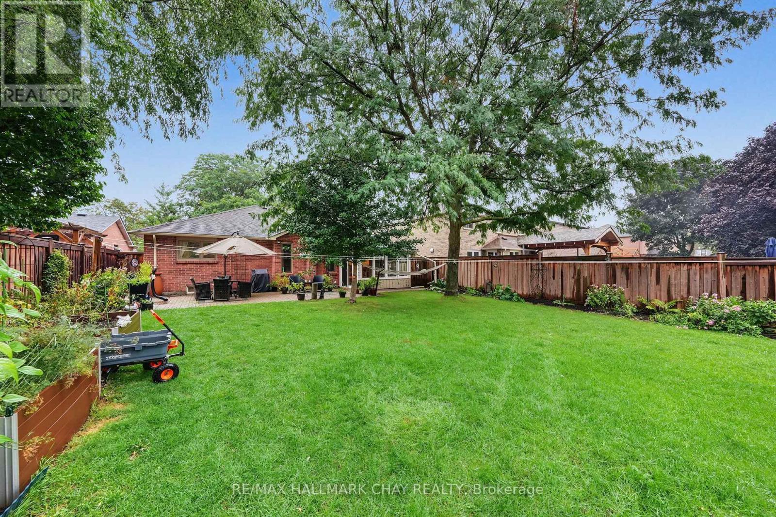 66 Hutchinson Drive, New Tecumseth, Ontario  L9R 1M2 - Photo 41 - N13730504