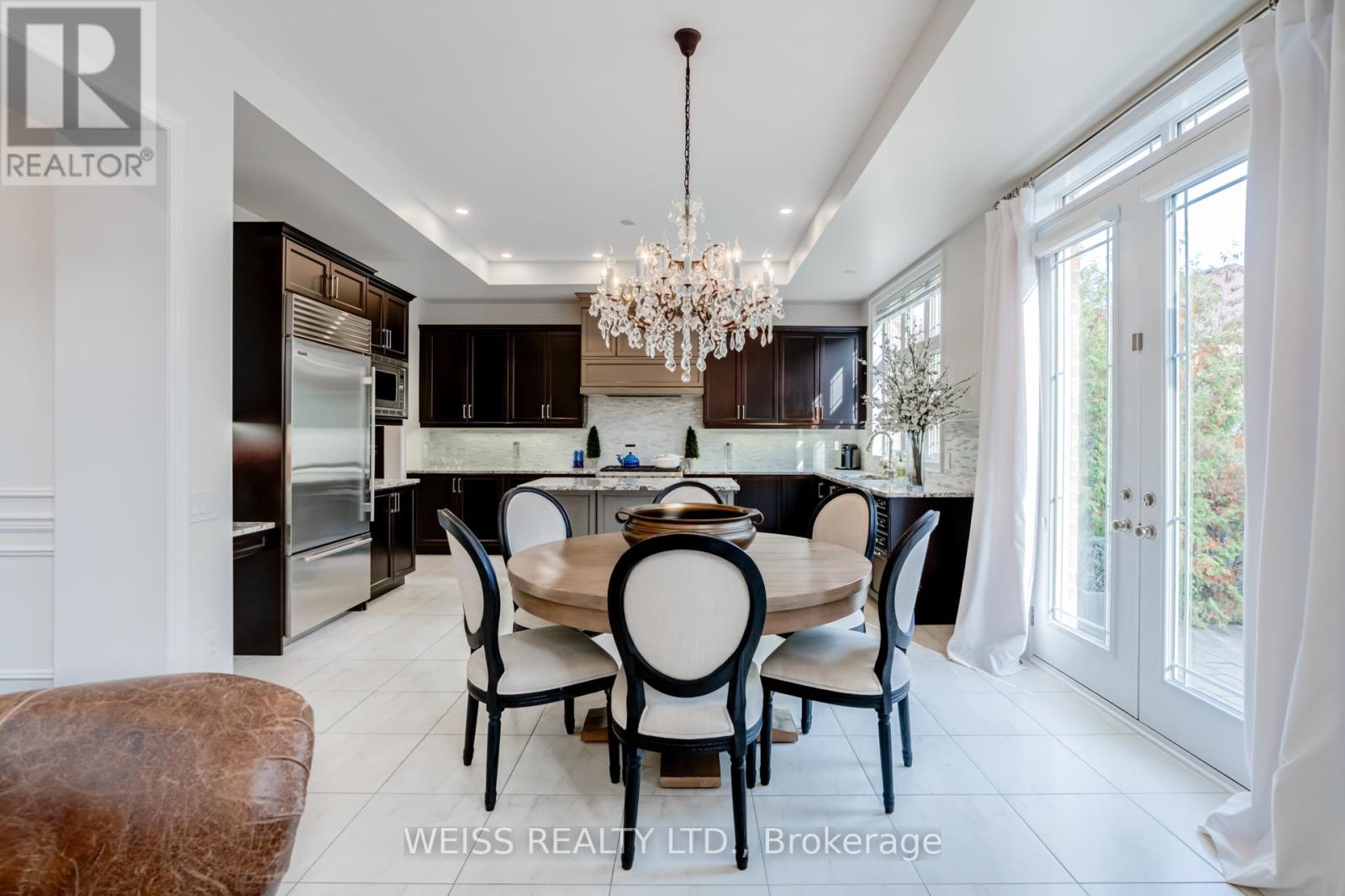 43 Chesney Crescent, Vaughan, Ontario  L4H 4A5 - Photo 13 - N13730566