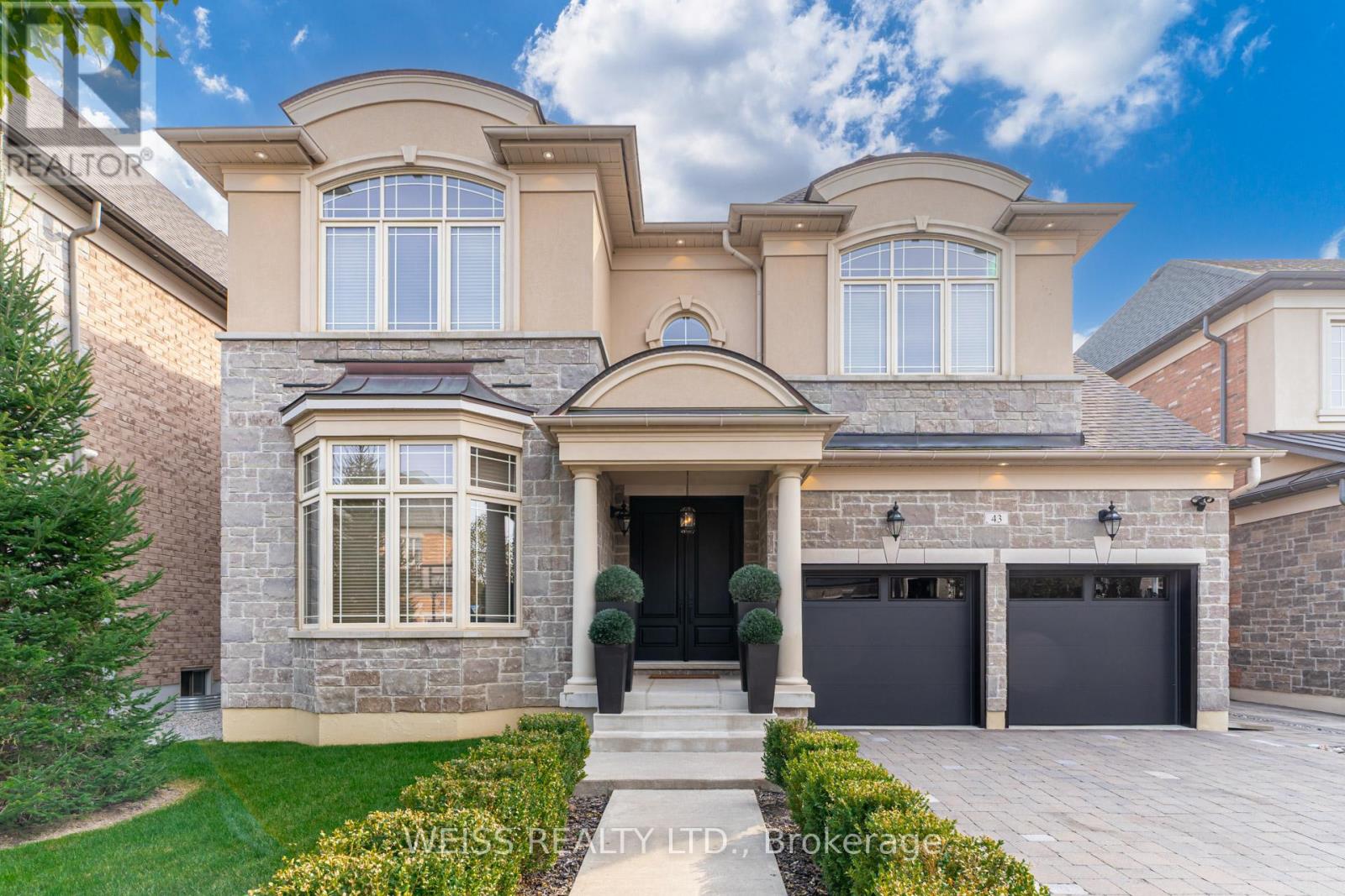 43 Chesney Crescent, Vaughan, Ontario  L4H 4A5 - Photo 2 - N13730566