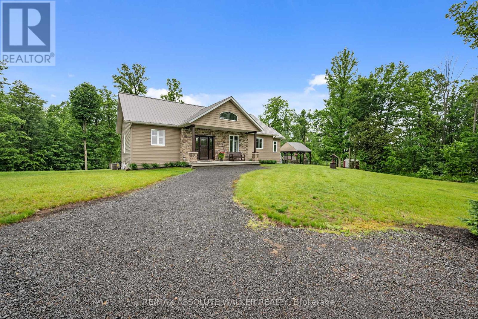 18668 Kenyon Concession 2 Road, North Glengarry, Ontario  K0C 1B0 - Photo 45 - X13419188