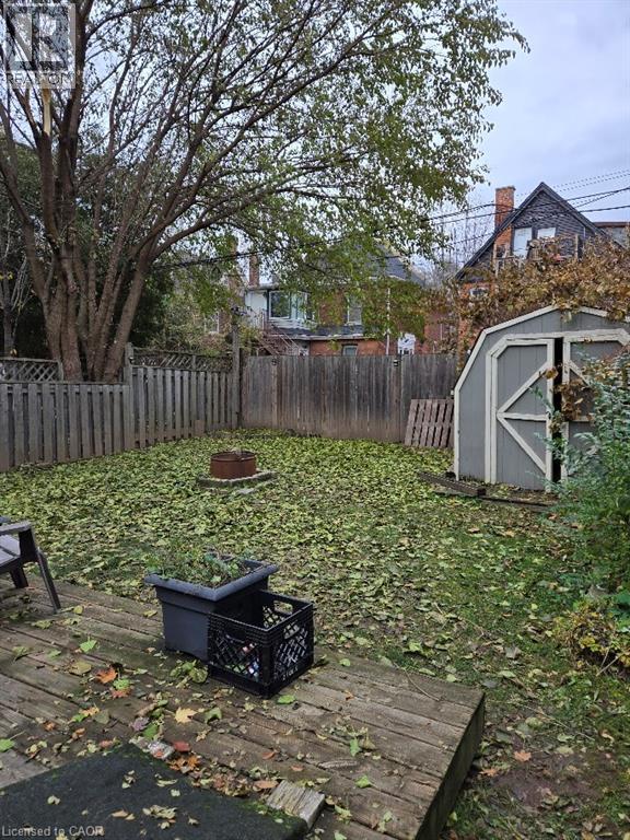 17 Fairleigh Avenue S, Hamilton, Ontario  L8M 2K1 - Photo 3 - 40859702