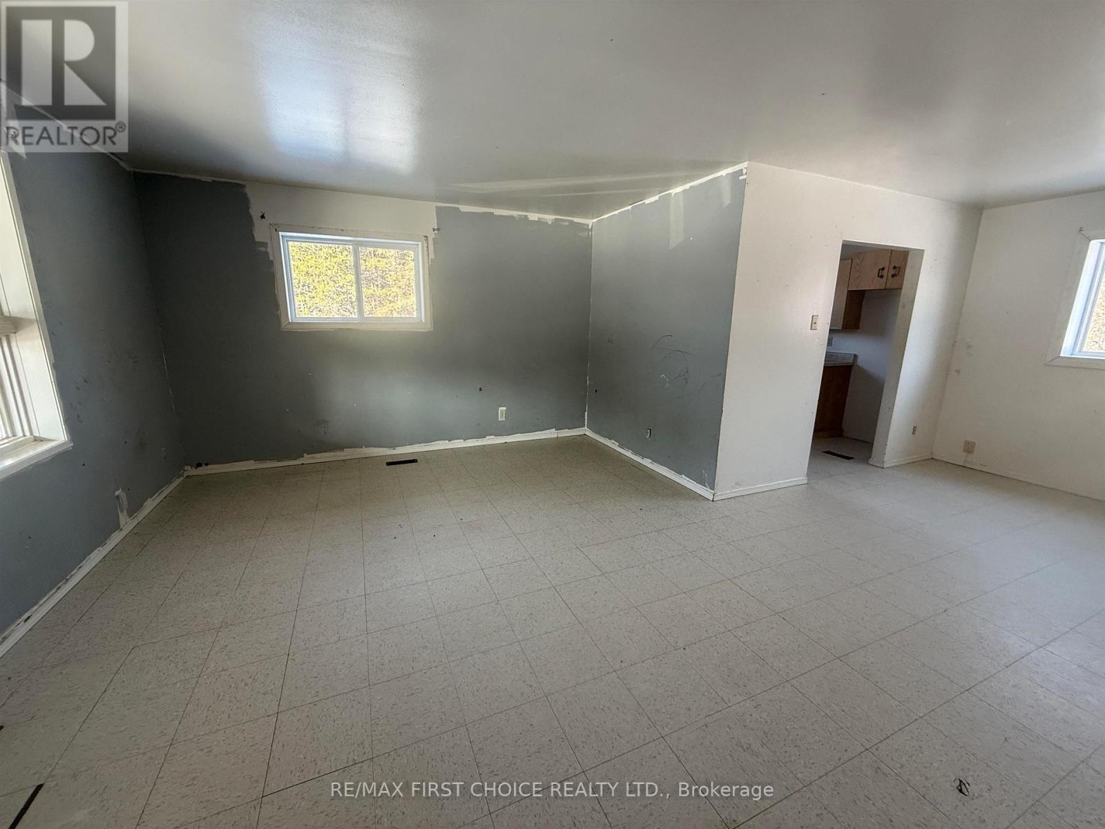 14 Superior Avenue, Ignace, Ontario  P0T 1T0 - Photo 3 - X13244464
