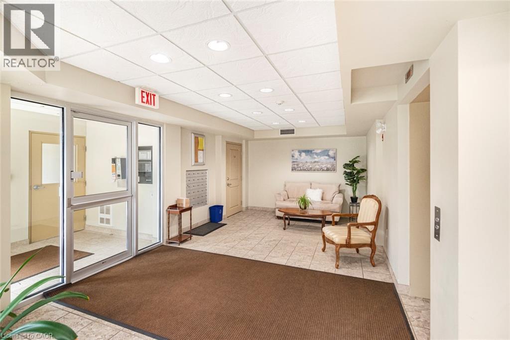 56 Kerman Avenue Unit# 105, Grimsby, Ontario  L3M 0A1 - Photo 6 - 40859458