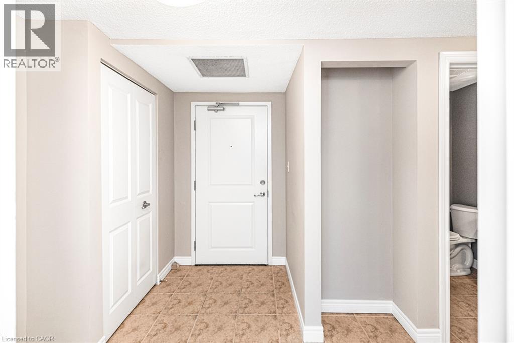 56 Kerman Avenue Unit# 105, Grimsby, Ontario  L3M 0A1 - Photo 8 - 40859458