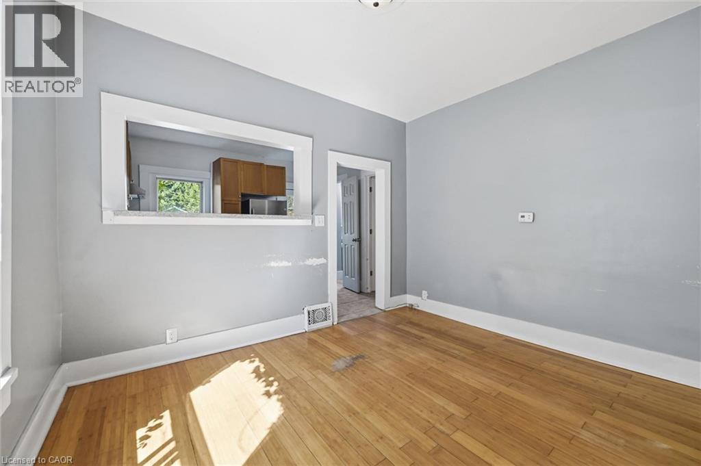343 Cumberland Avenue, Hamilton, Ontario  L8M 2A4 - Photo 11 - 40858308