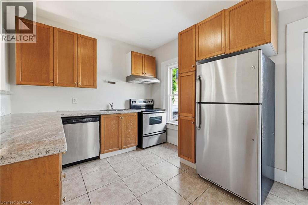 343 Cumberland Avenue, Hamilton, Ontario  L8M 2A4 - Photo 12 - 40858308