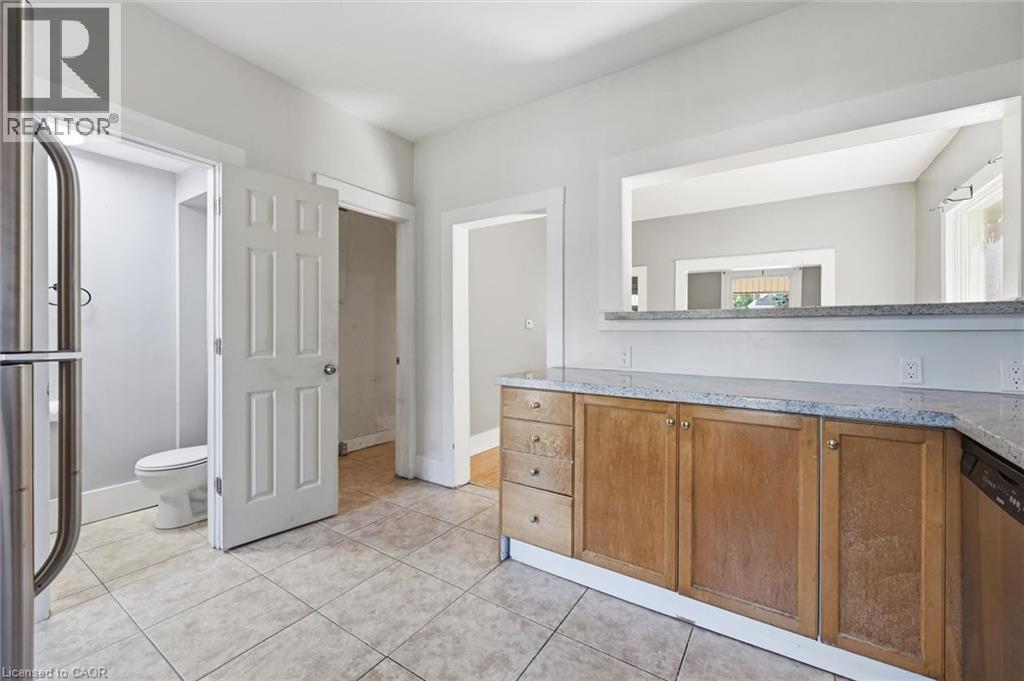 343 Cumberland Avenue, Hamilton, Ontario  L8M 2A4 - Photo 15 - 40858308